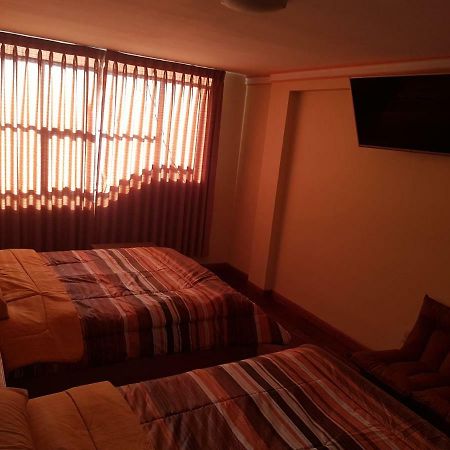 Hostal Madero El Alto Bagian luar foto