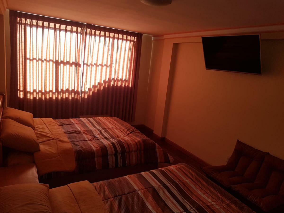 Hostal Madero El Alto Bagian luar foto
